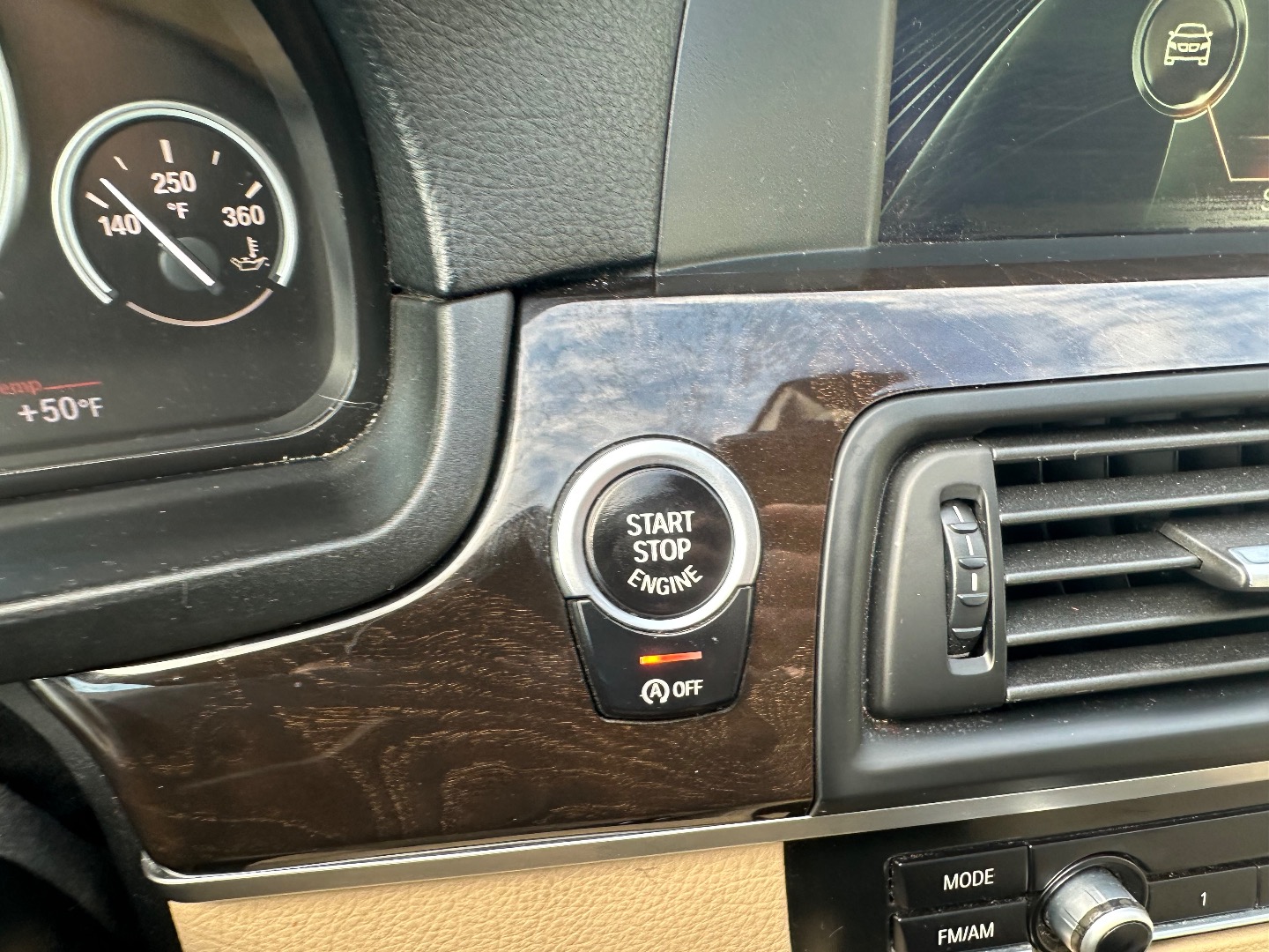 2013 BMW 5 Series 535i - Photo 61