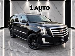 2017 CADILLAC ESCALADE ESV 4WD Luxury