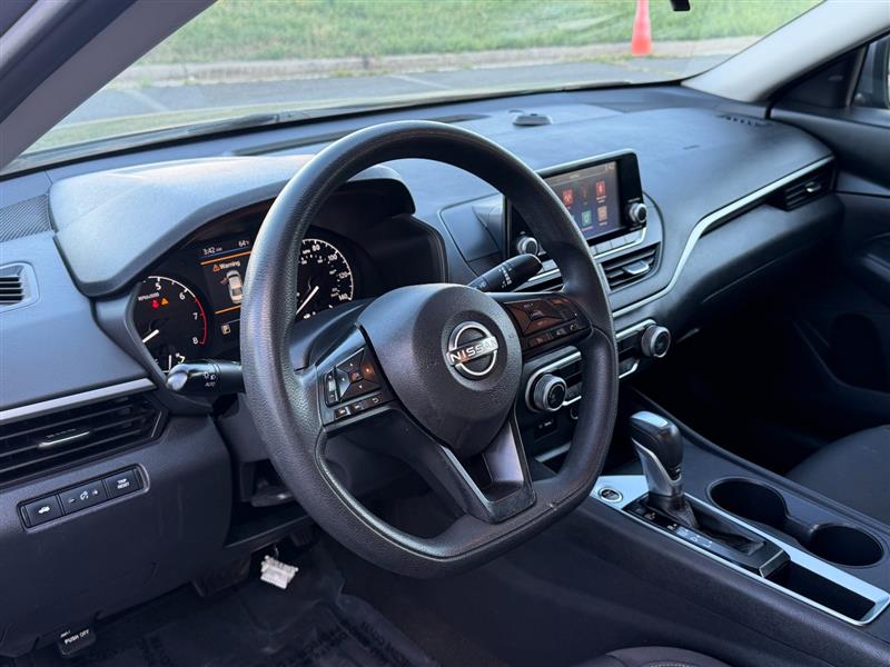 2023 Nissan Altima S - Photo 14