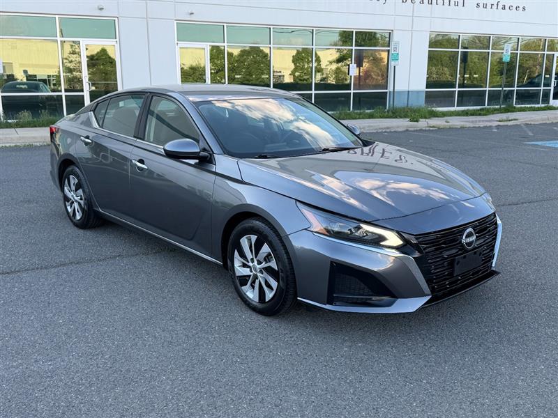2023 Nissan Altima S - Photo 6