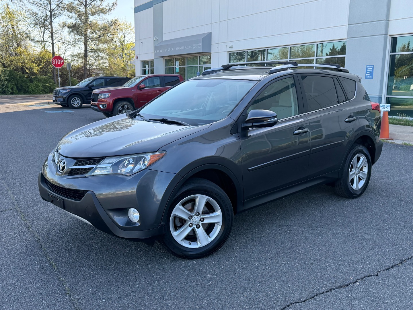 2014 Toyota RAV4 XLE