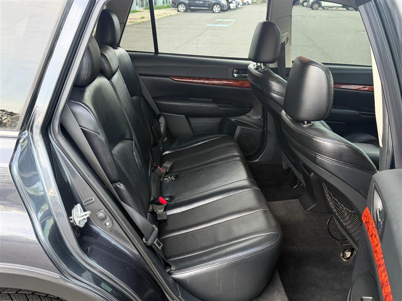 2010 Subaru Outback I Limited - Photo 20