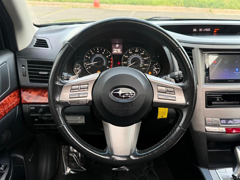 2010 Subaru Outback I Limited - Photo 23