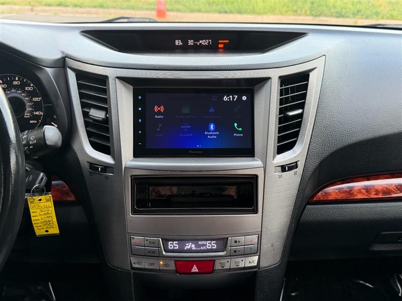 2010 Subaru Outback I Limited - Photo 25
