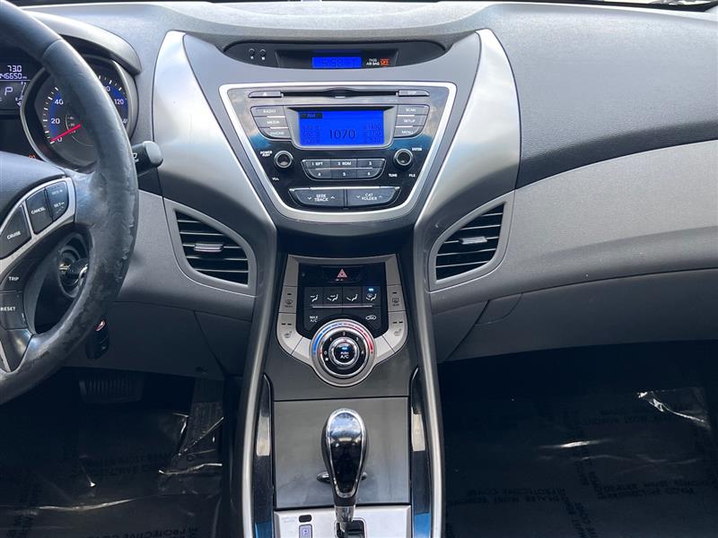2013 Hyundai Elantra Limited - Photo 19