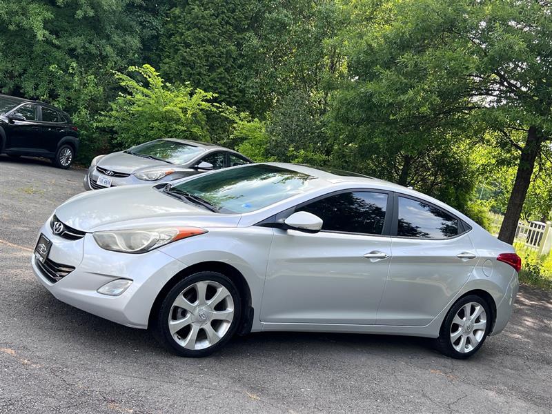 2013 Hyundai Elantra Limited - Photo 2