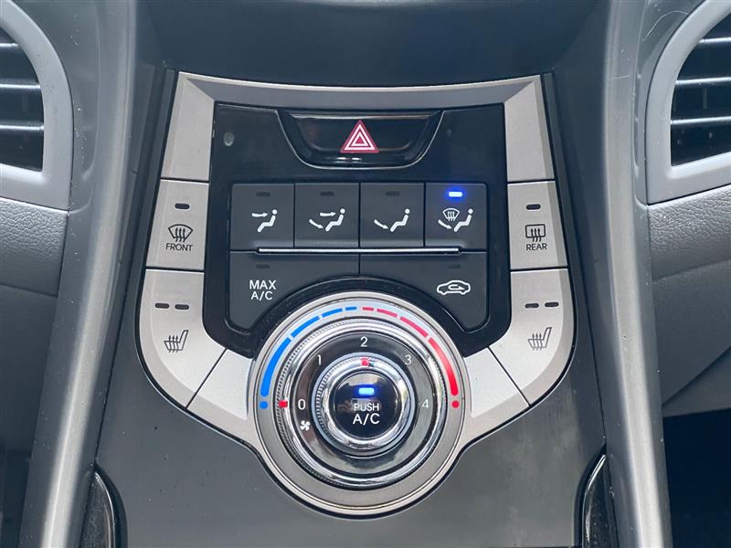 2013 Hyundai Elantra Limited - Photo 21