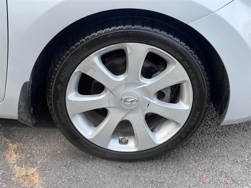2013 Hyundai Elantra Limited - Photo 26