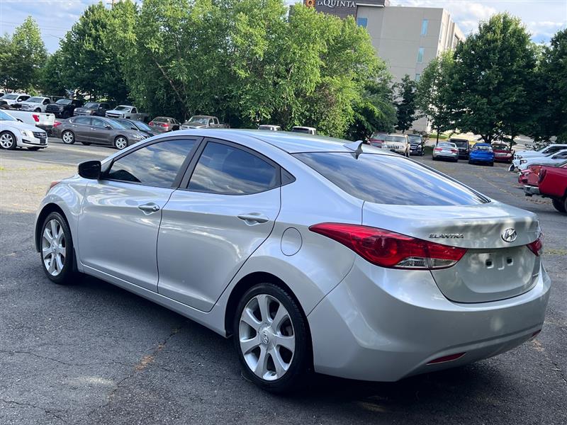 2013 Hyundai Elantra Limited - Photo 3