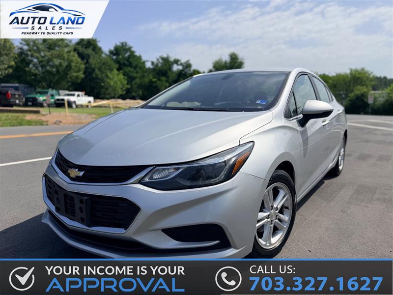 2016 Chevrolet Cruze LT - Photo 2