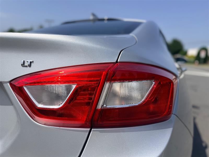2016 Chevrolet Cruze LT - Photo 10