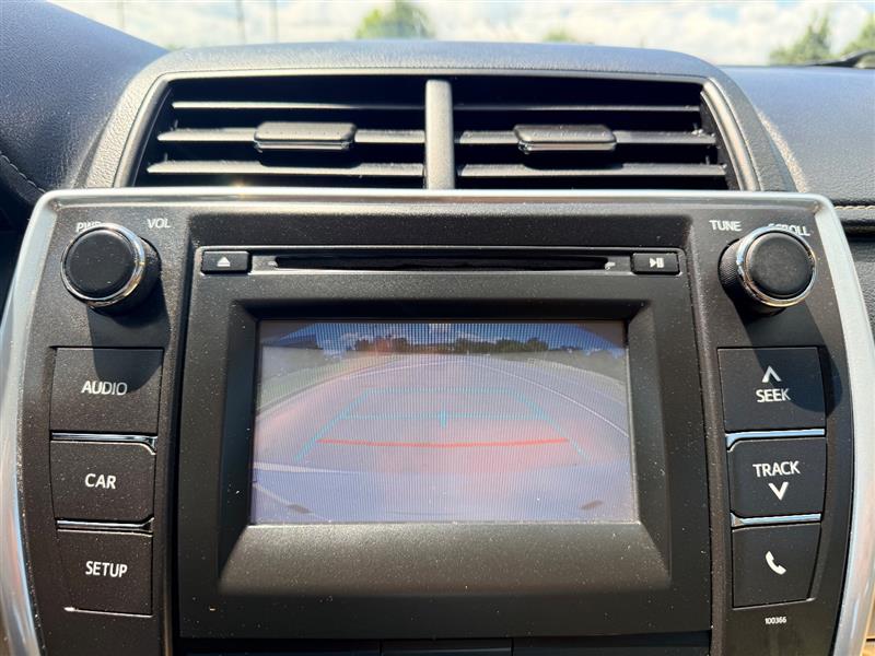 2015 Toyota Camry LE - Photo 20
