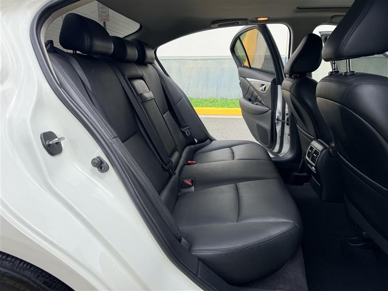 2017 INFINITI Q50 Premium - Photo 21