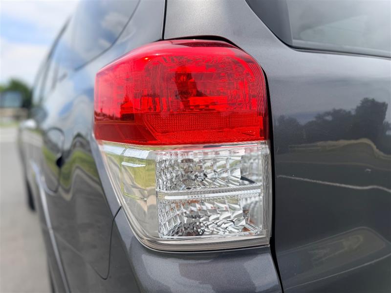 2012 Toyota 4Runner Limited - Photo 11