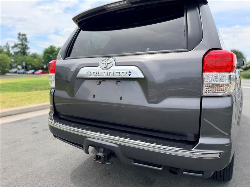 2012 Toyota 4Runner Limited - Photo 12