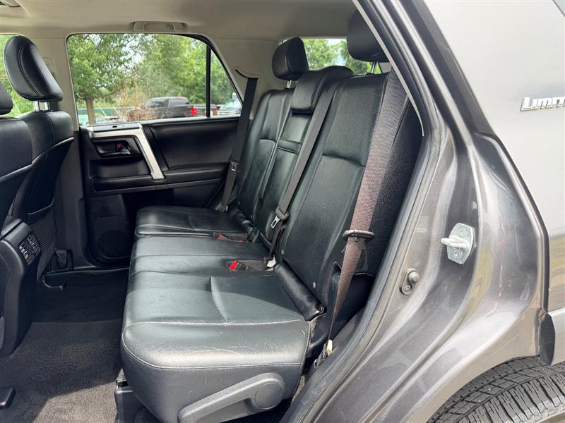 2012 Toyota 4Runner Limited - Photo 28