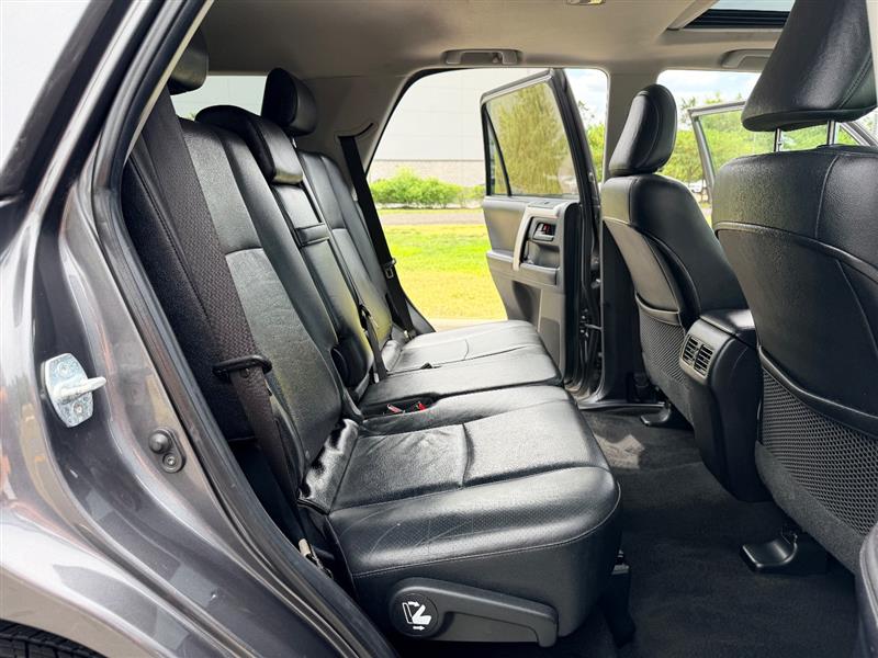 2012 Toyota 4Runner Limited - Photo 29