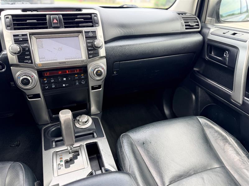 2012 Toyota 4Runner Limited - Photo 18