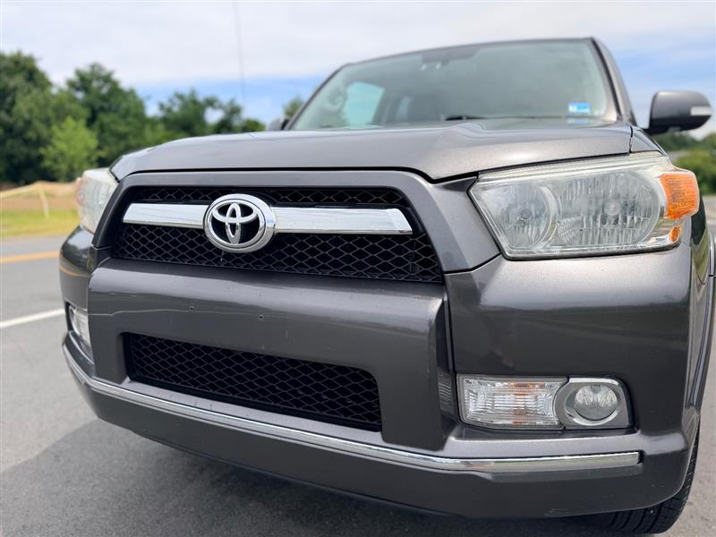 2012 Toyota 4Runner Limited - Photo 5