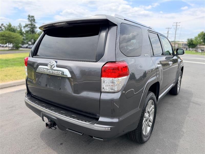2012 Toyota 4Runner Limited - Photo 9
