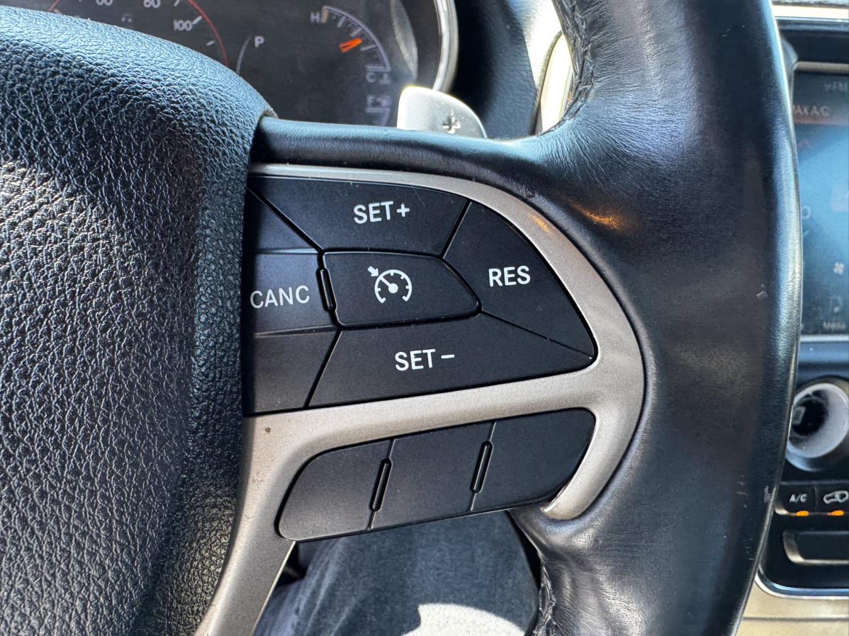 2015 Jeep Grand Cherokee Limited - Photo 28
