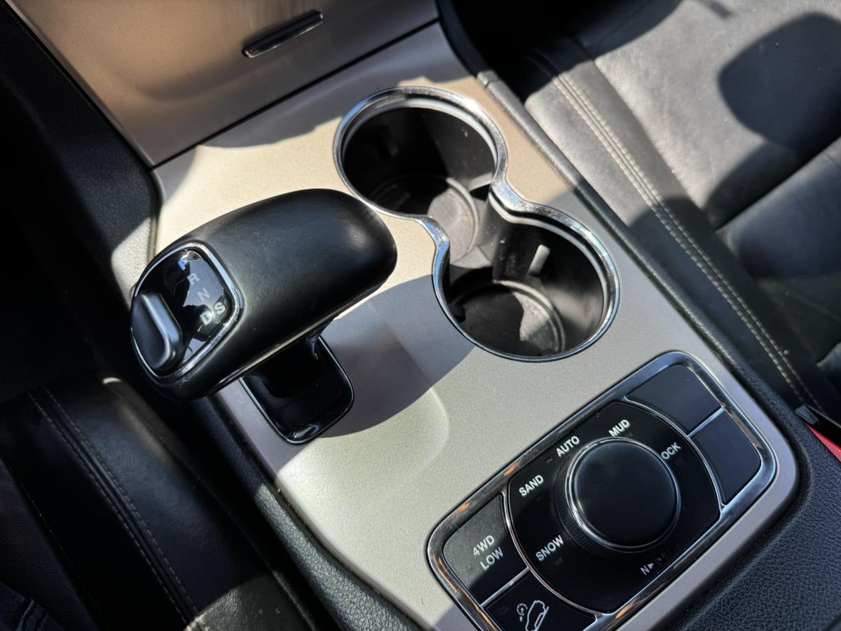 2015 Jeep Grand Cherokee Limited - Photo 30