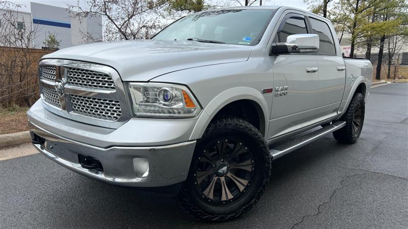 2016 RAM 1500 Laramie 4x4 Crew Cab 5'7's photo