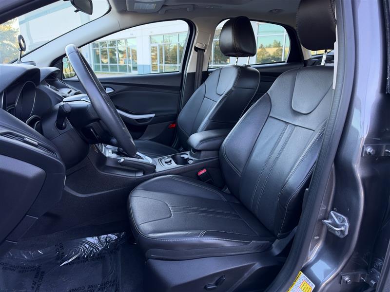 Vehicle photo 21