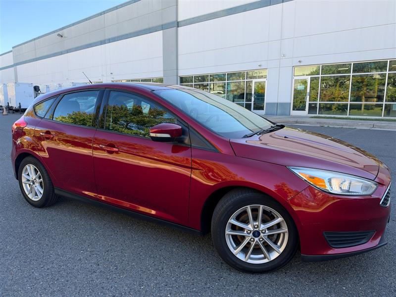 Vehicle photo 13