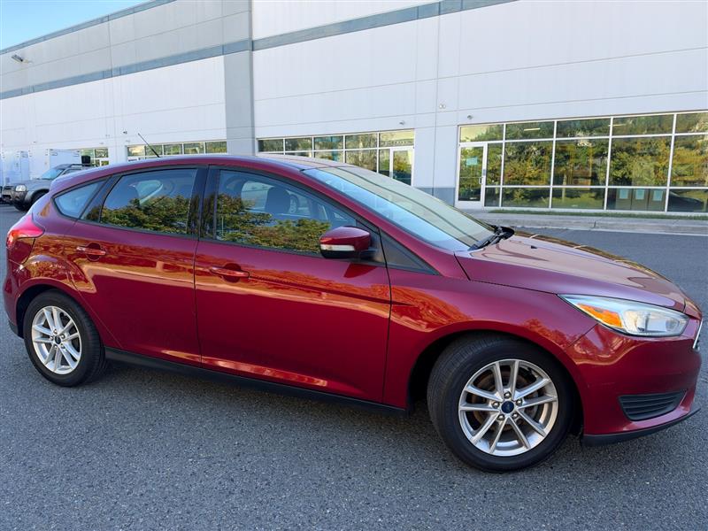 Vehicle photo 14