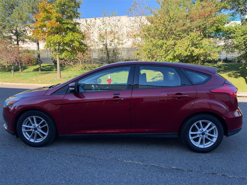 Vehicle photo 5