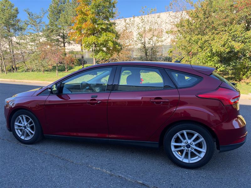 Vehicle photo 6