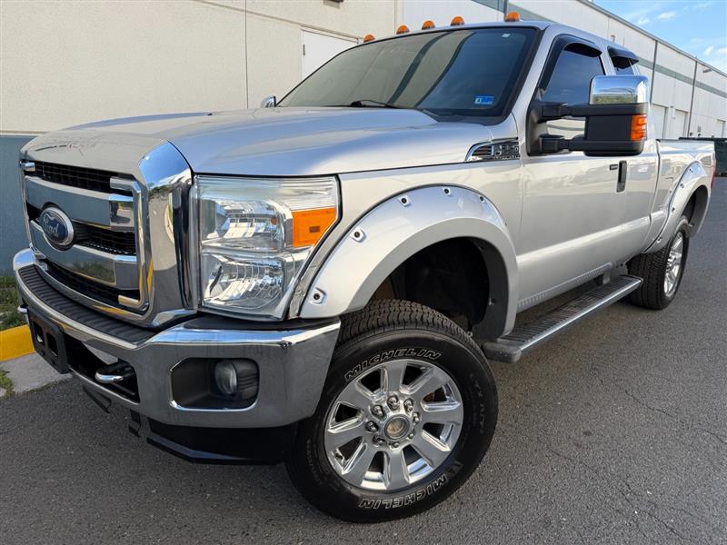 2011 Ford F-250 Lariat 4x4 SuperCab 142 in's photo