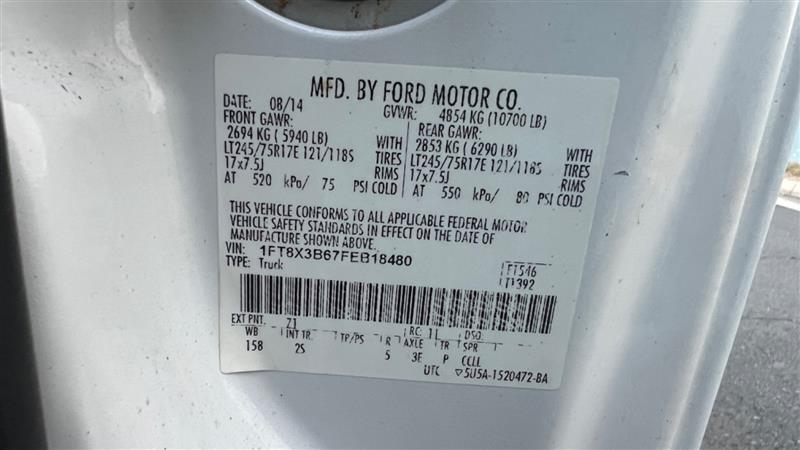 2015 Ford F-350 Super Duty XLT - Photo 25