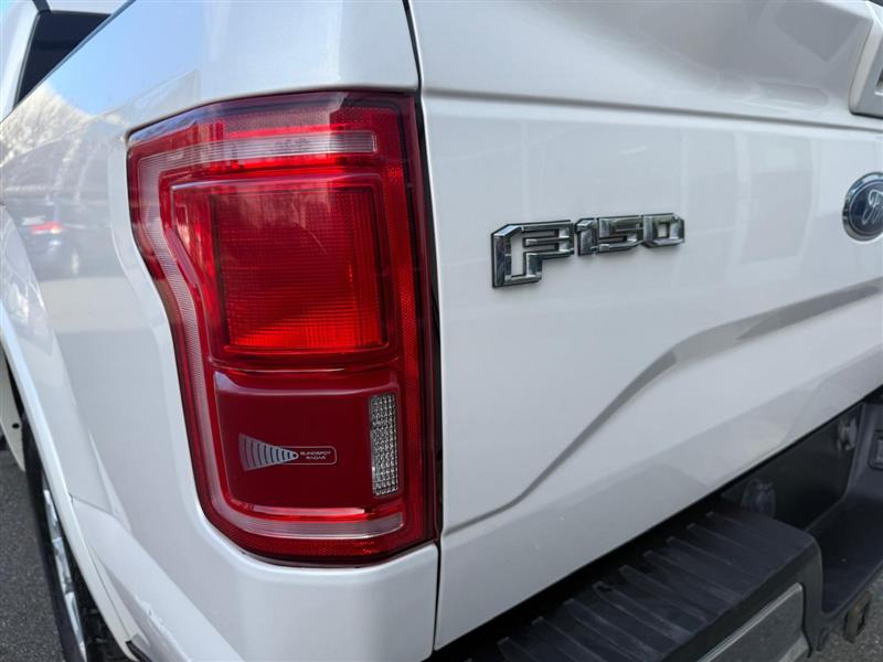 2016 Ford F-150 Lariat - Photo 14