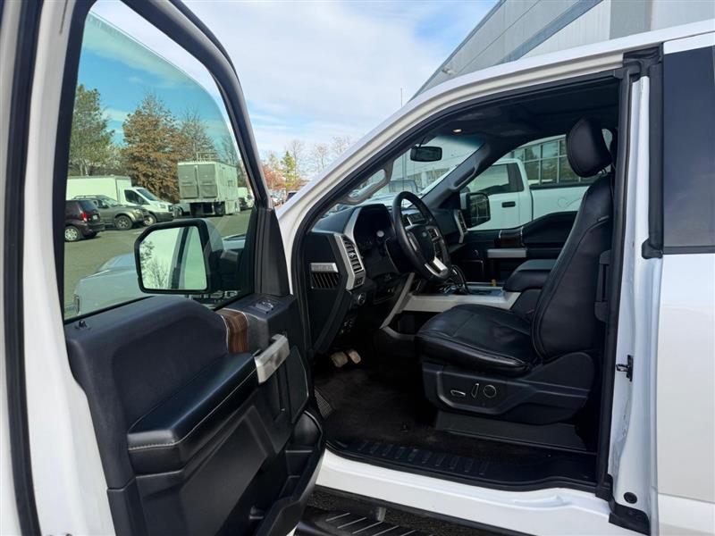2016 Ford F-150 Lariat - Photo 21