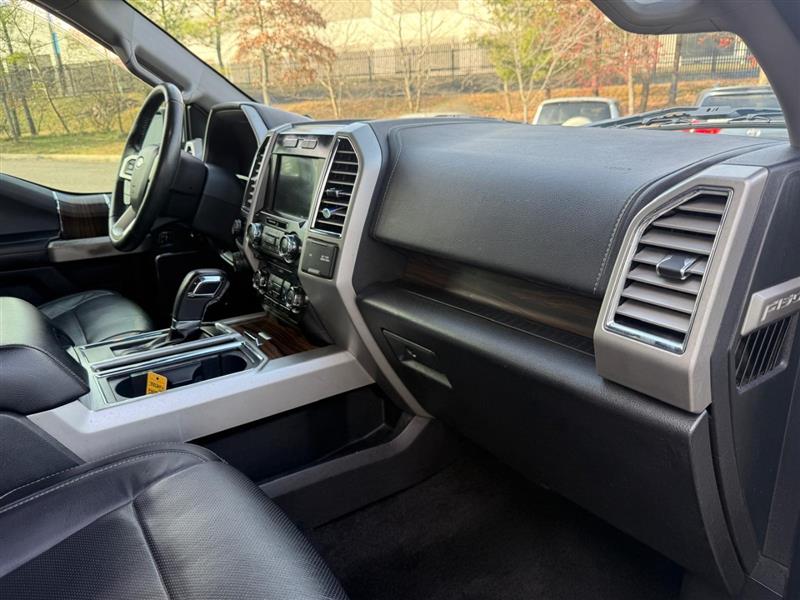 2016 Ford F-150 Lariat - Photo 37