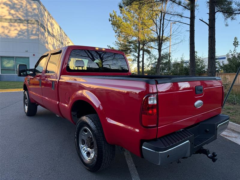 Vehicle photo 10