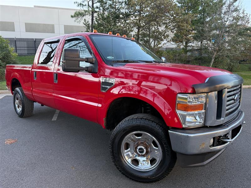 Vehicle photo 13