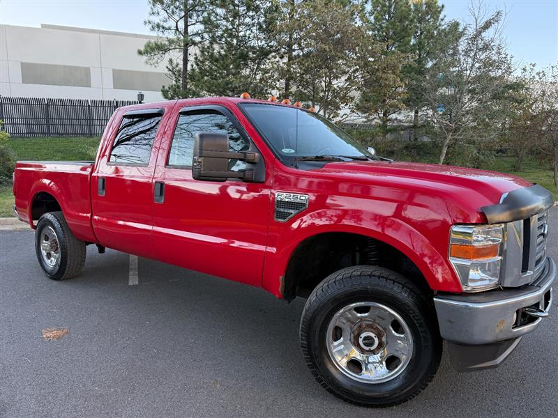 Vehicle photo 14