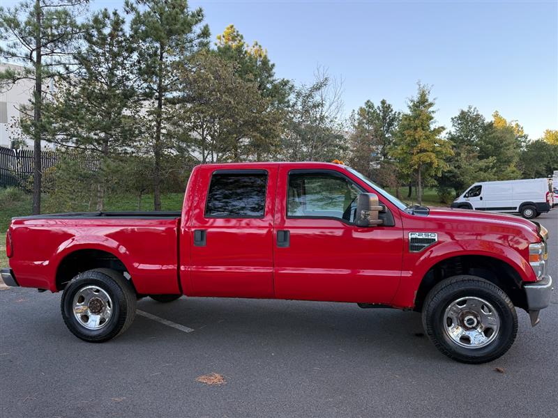 Vehicle photo 18