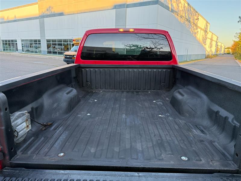 Vehicle photo 50