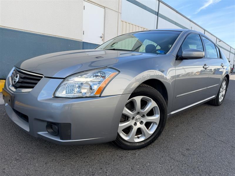 2007 Nissan Maxima's photo