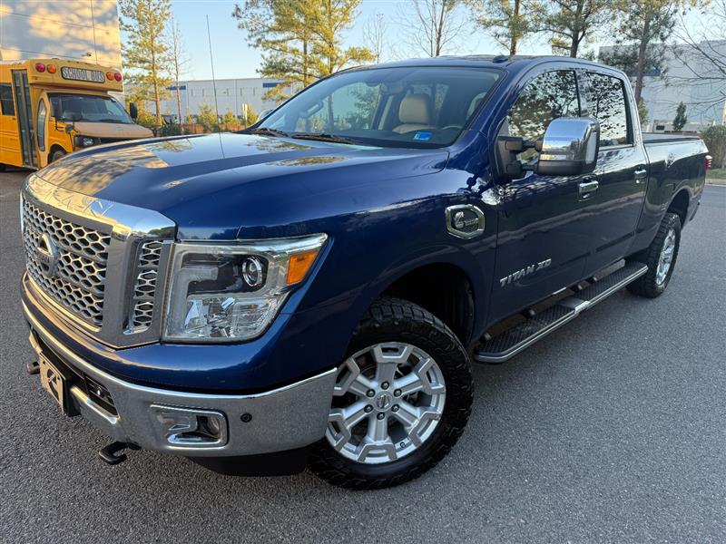 Vehicle photo 2