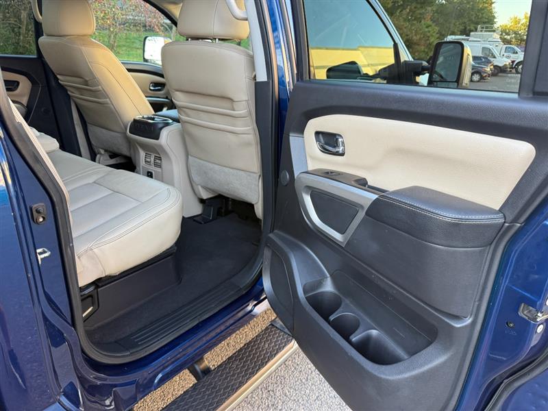 Vehicle photo 39