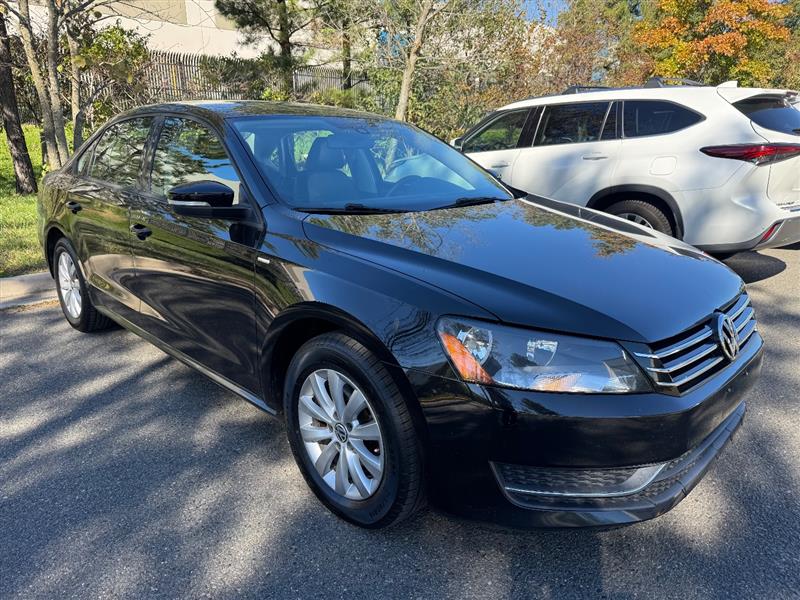 Vehicle photo 16