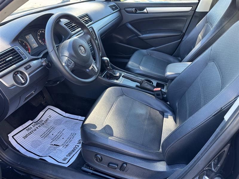 Vehicle photo 22