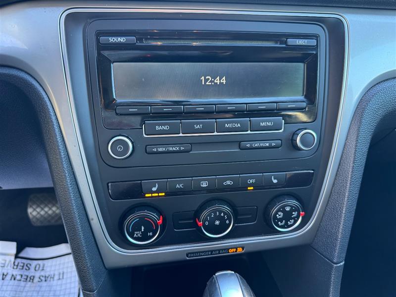 Vehicle photo 41