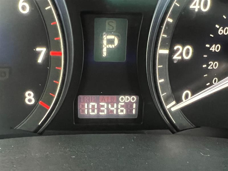Vehicle photo 49