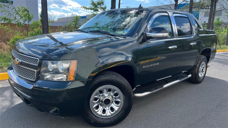 2013 CHEVROLET AVALANCHE LT
